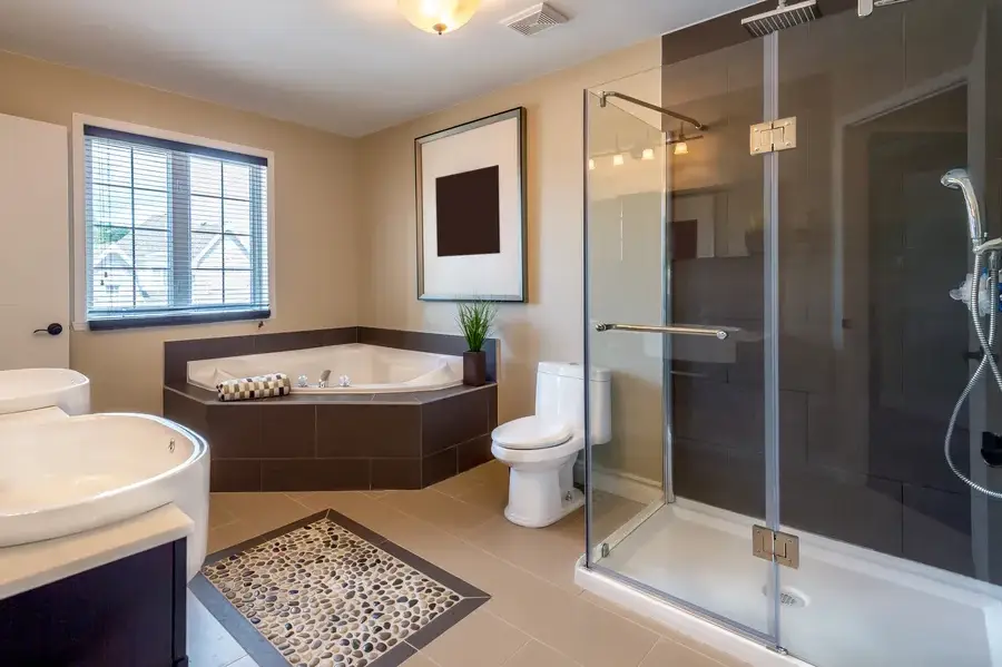 How Bathroom Remodeling Improves Daily Functionality in Gainesville, FL